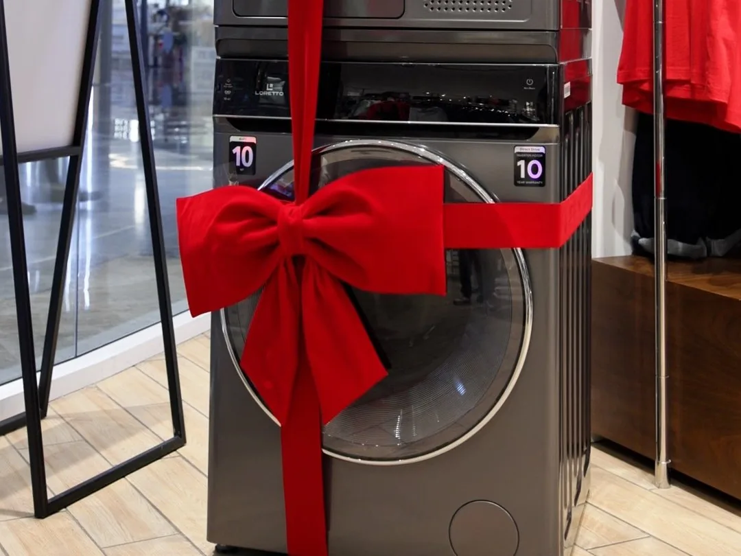 How to Keep Tommy Hilfiger Clothes Looking New: Loretto Washing and Drying Machine Tandem